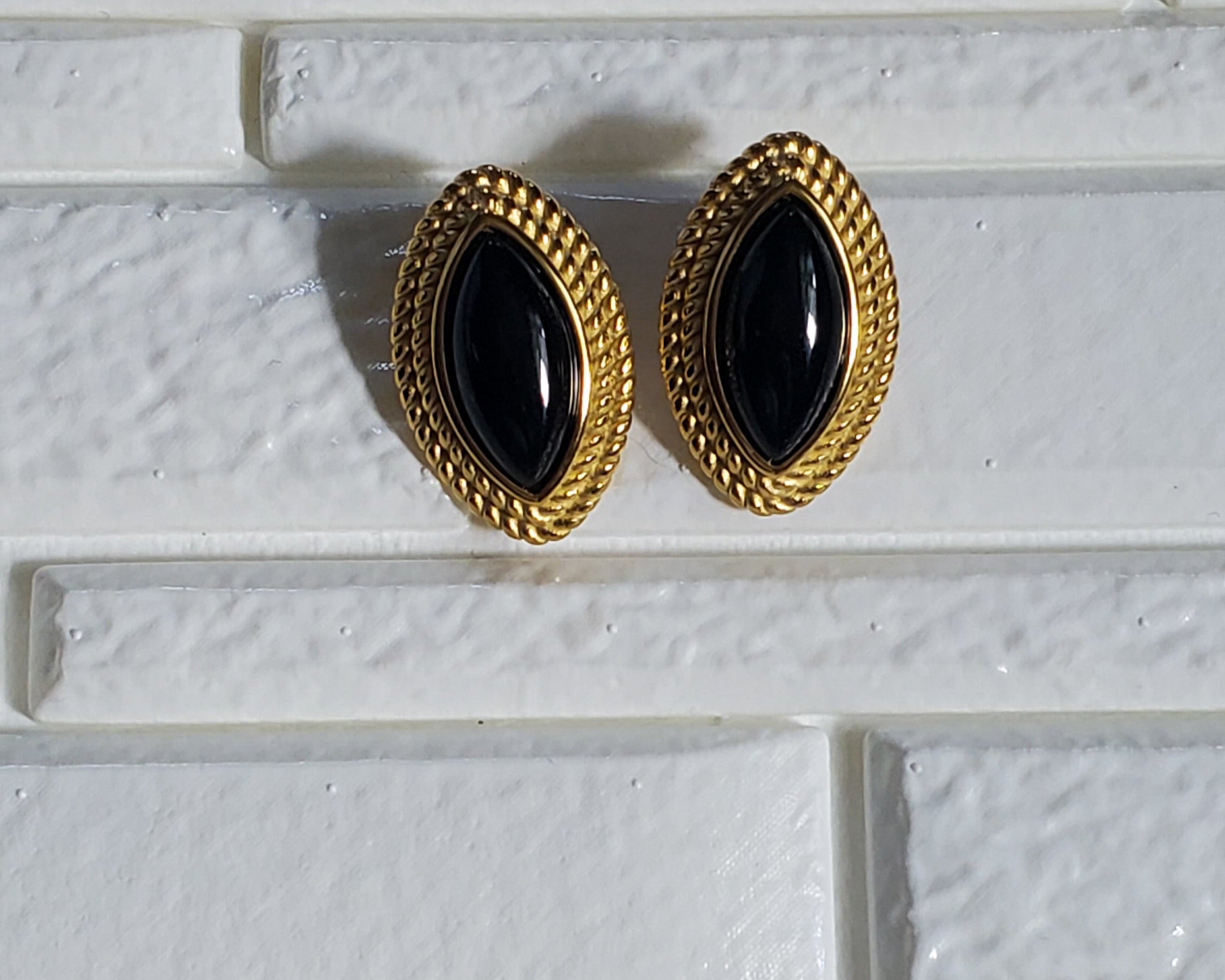 Old Money Earrings, Black Oval Earrings, Black Vintage Earrings