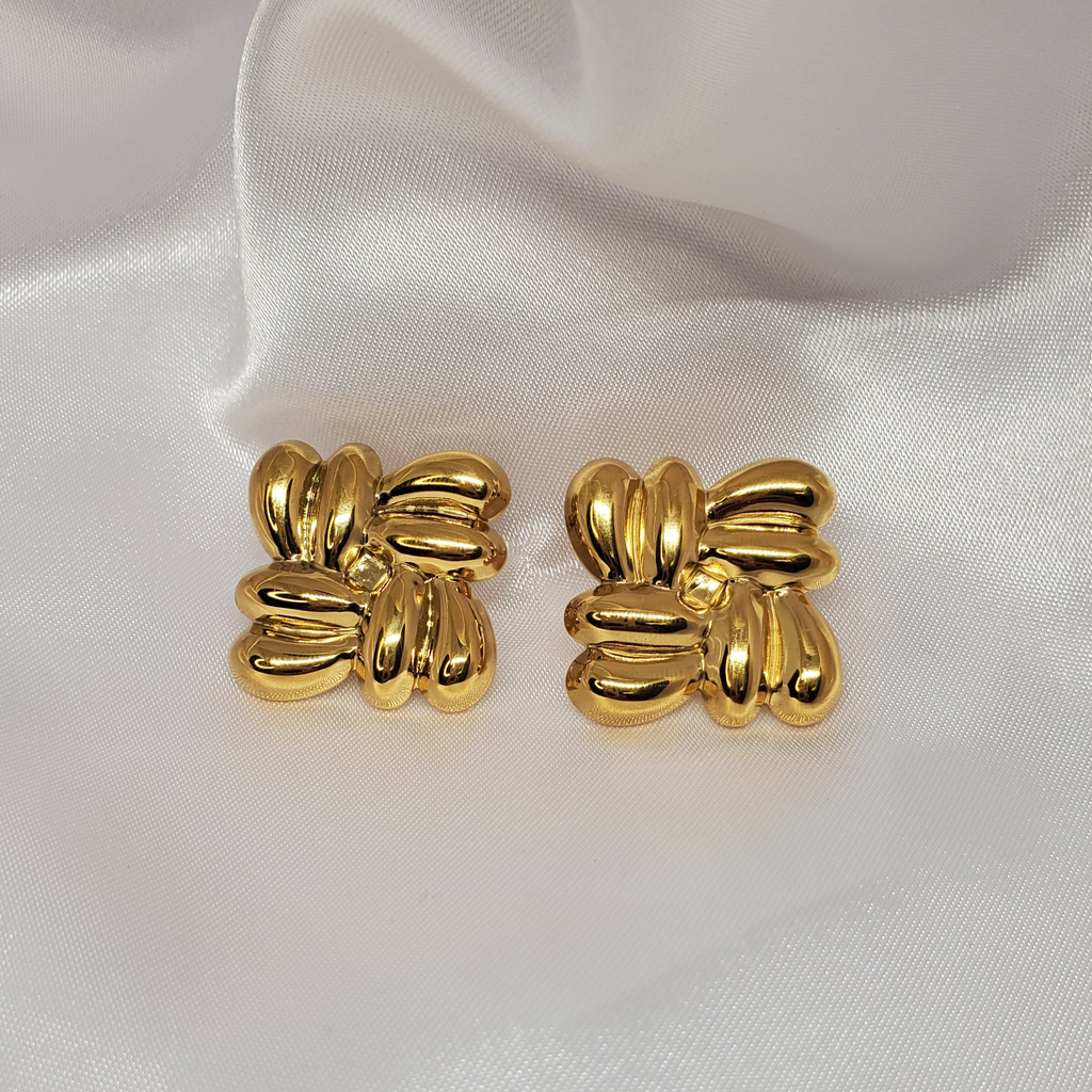 Vintage Chunky Earrings Gold and Silver for Women Female Fashion Accessory