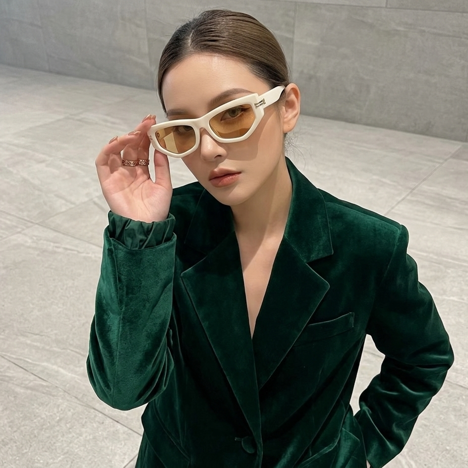 Vintage Cat Eye Sunglasses