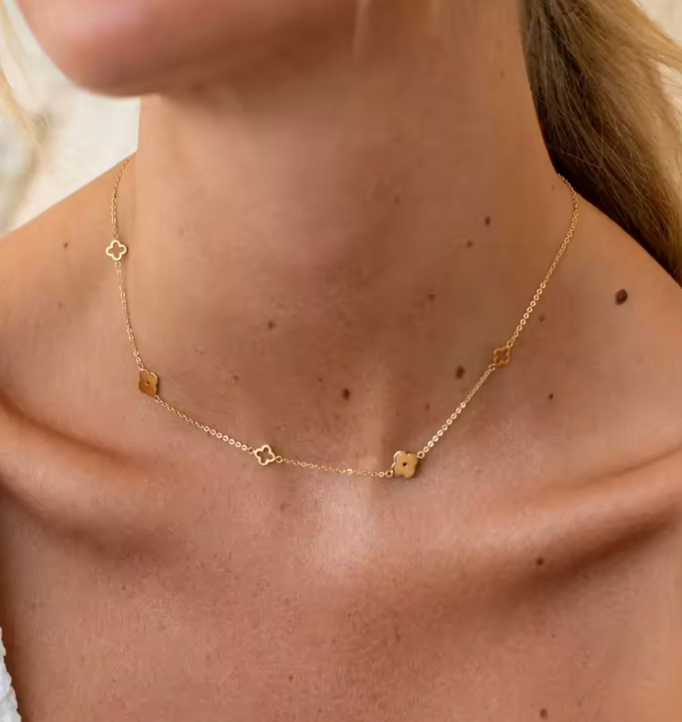 Four Leaf Stainless Steel Necklace - Elegant Floral Design for Women's Everyday Wear