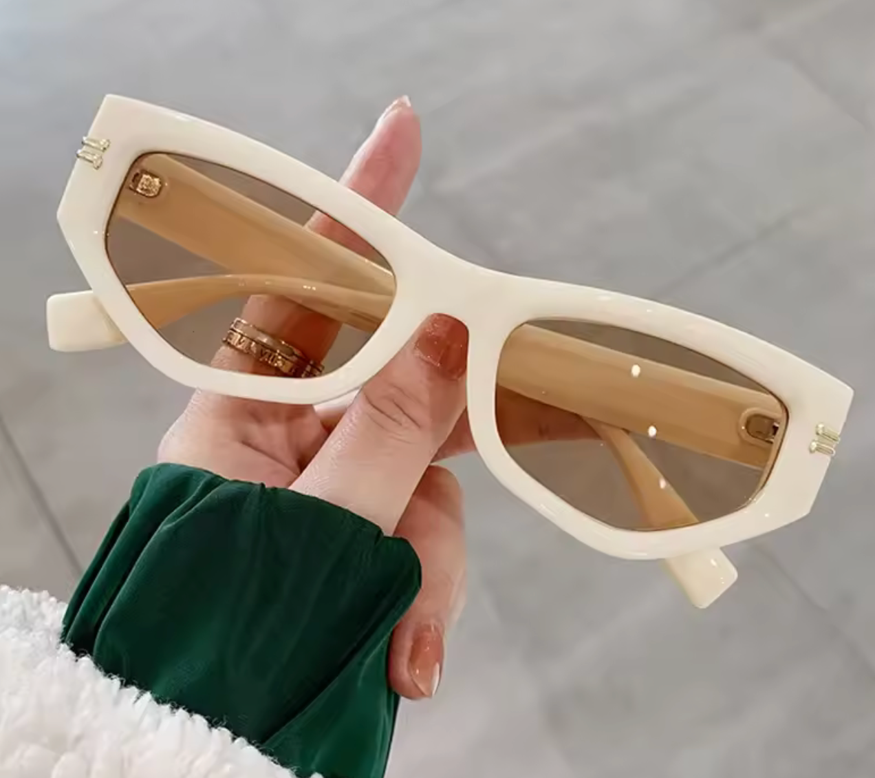 Vintage Cat Eye Sunglasses